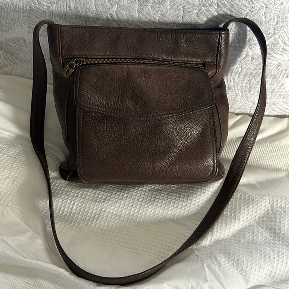Vintage Handbags - Vintage brown bag